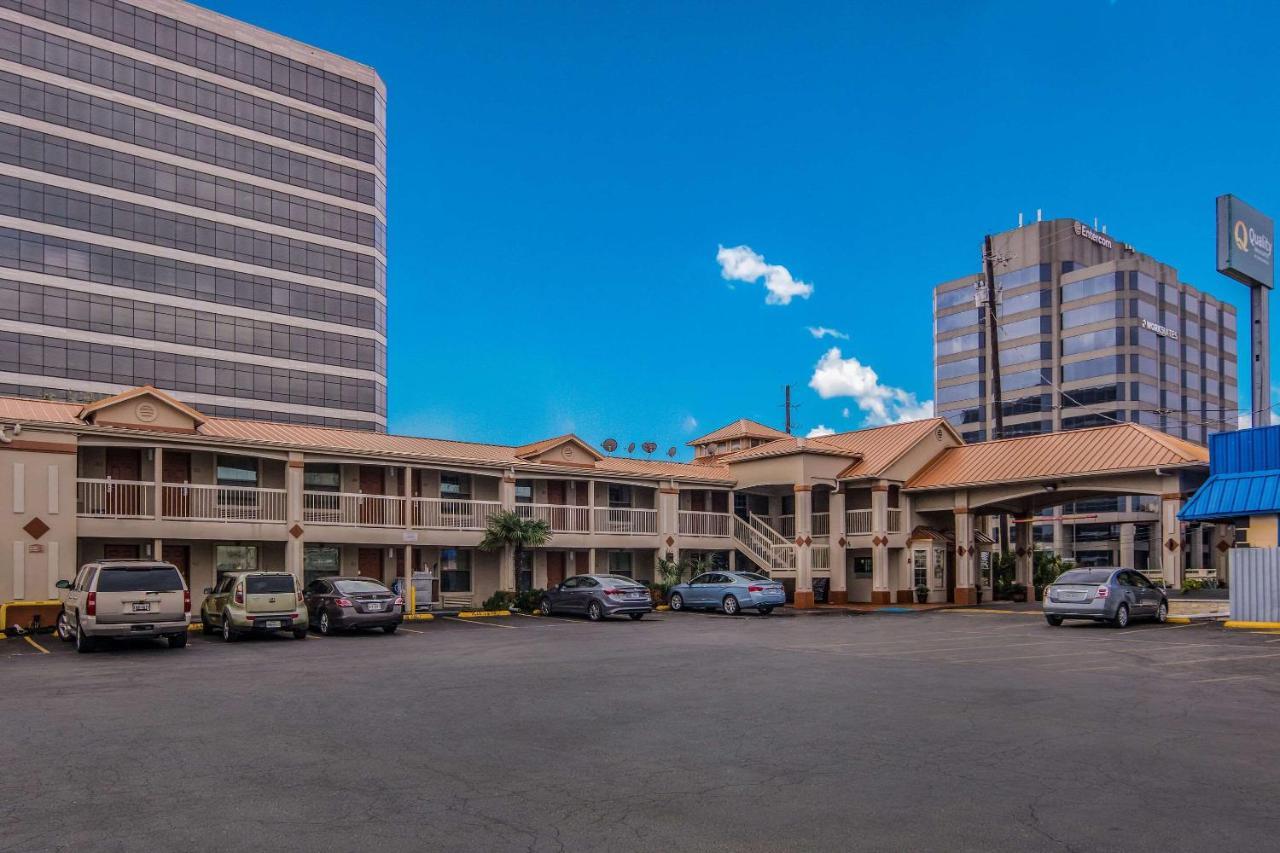 Quality Inn & Suites Dallas-Cityplace Eksteriør bilde
