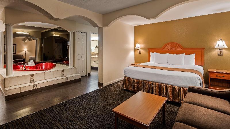 Quality Inn & Suites Dallas-Cityplace Eksteriør bilde