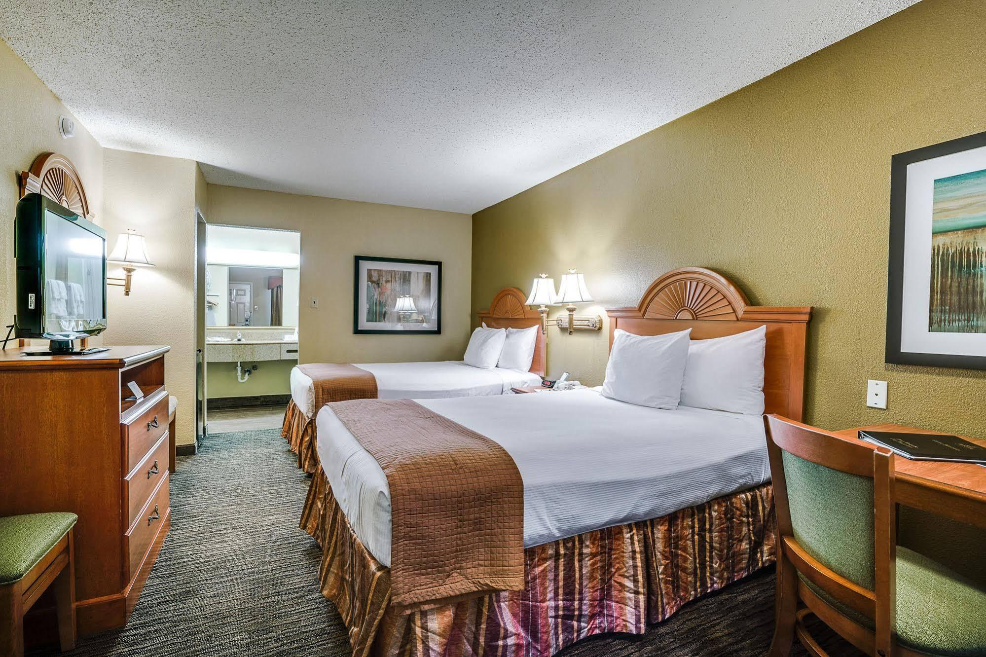 Quality Inn & Suites Dallas-Cityplace Eksteriør bilde
