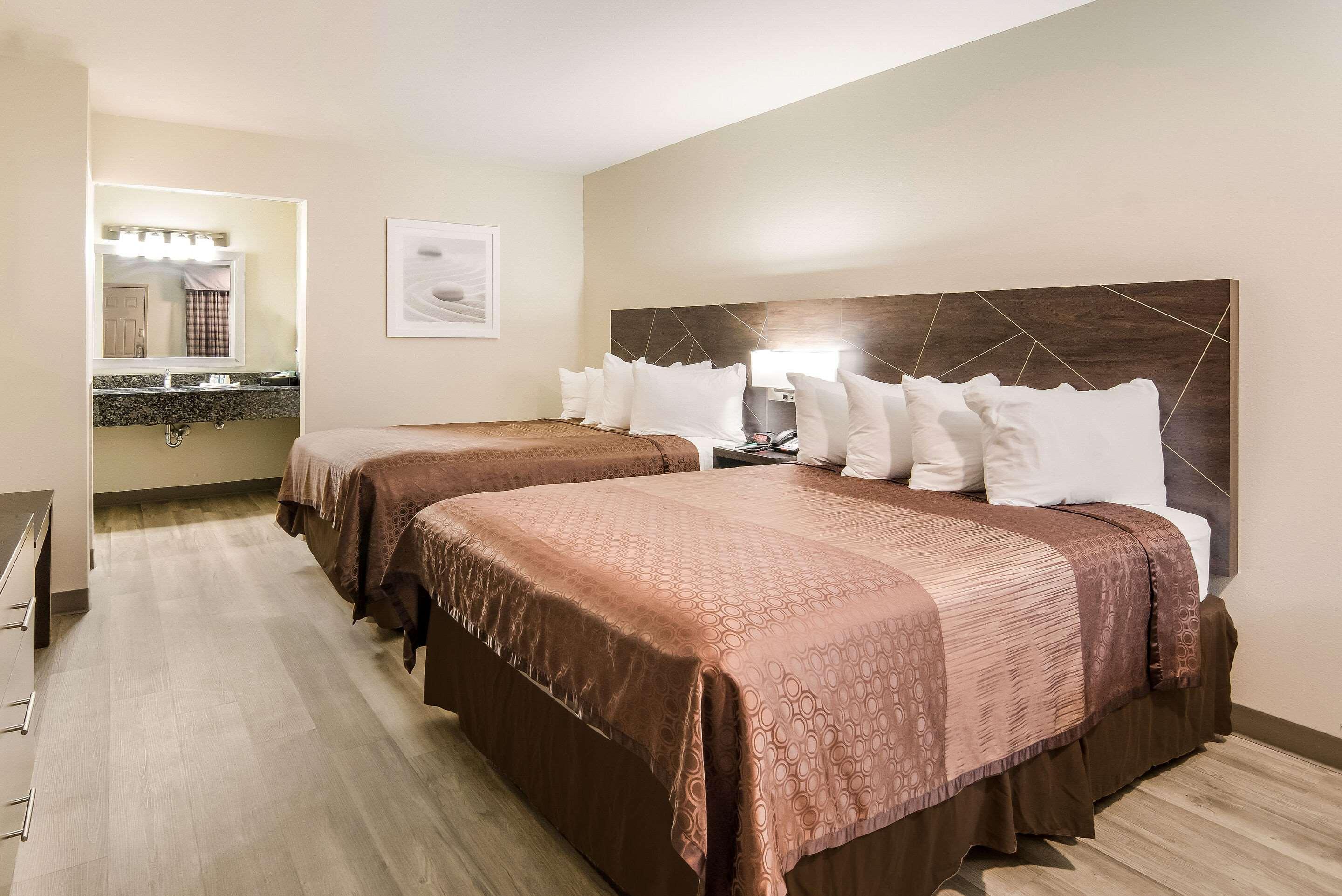Quality Inn & Suites Dallas-Cityplace Eksteriør bilde